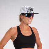 UNISEX TECH 5 - PANEL HAT - WHITE/BLACK